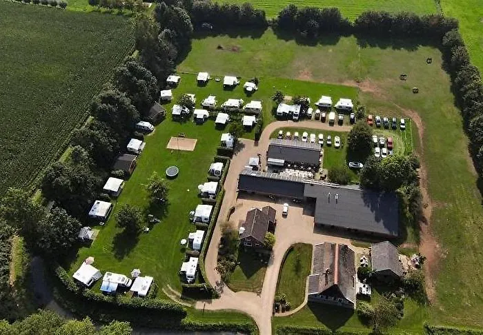 Warnstee 3* Wichmond