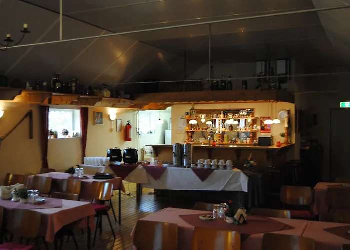 Warnstee Oda ve Kahvaltı Wichmond