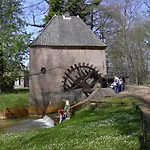 Warnstee 3* Wichmond