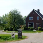 Warnstee Bed & Breakfast Wichmond