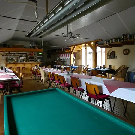 Warnstee 3* Wichmond