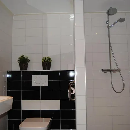 Bed and breakfast Warnstee 3*